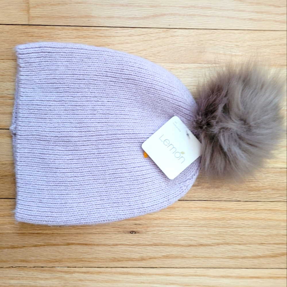 New womens tuque